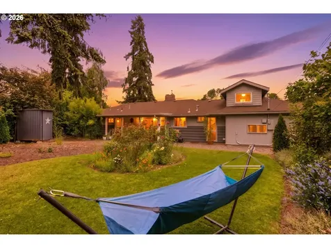 2530 Sharon Way Eugene OR 97401