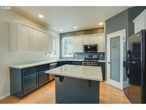 9819 NE 86th Street Vancouver WA 98662