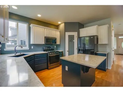 9819 NE 86th Street Vancouver WA 98662