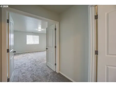9819 NE 86th Street Vancouver WA 98662