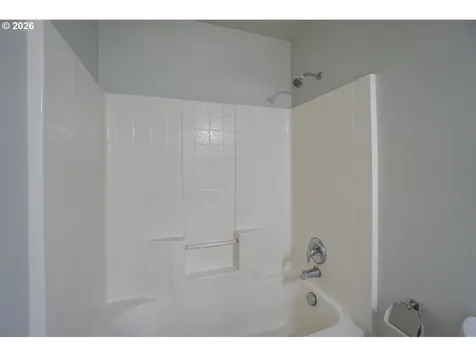 9819 NE 86th Street Vancouver WA 98662