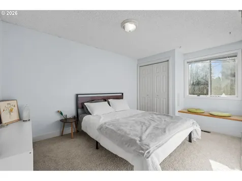12919 NE 42nd Street Vancouver WA 98682
