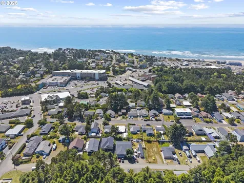 675 SE Keel Avenue Lincoln City OR 97367