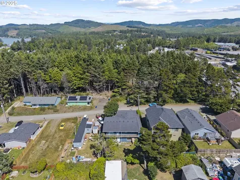 675 SE Keel Avenue Lincoln City OR 97367