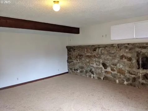 675 SE Keel Avenue Lincoln City OR 97367