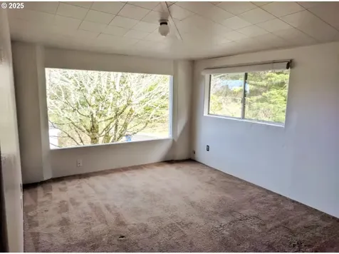 675 SE Keel Avenue Lincoln City OR 97367