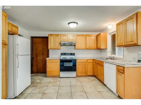 3780 Baumgartner Road Tillamook OR 97141