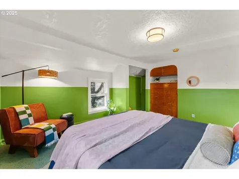 9707 N Van Houten Avenue Portland OR 97203