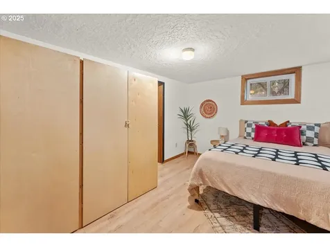 9707 N Van Houten Avenue Portland OR 97203