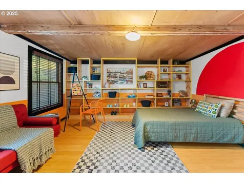9707 N Van Houten Avenue Portland OR 97203