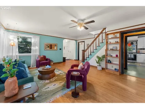 9707 N Van Houten Avenue Portland OR 97203