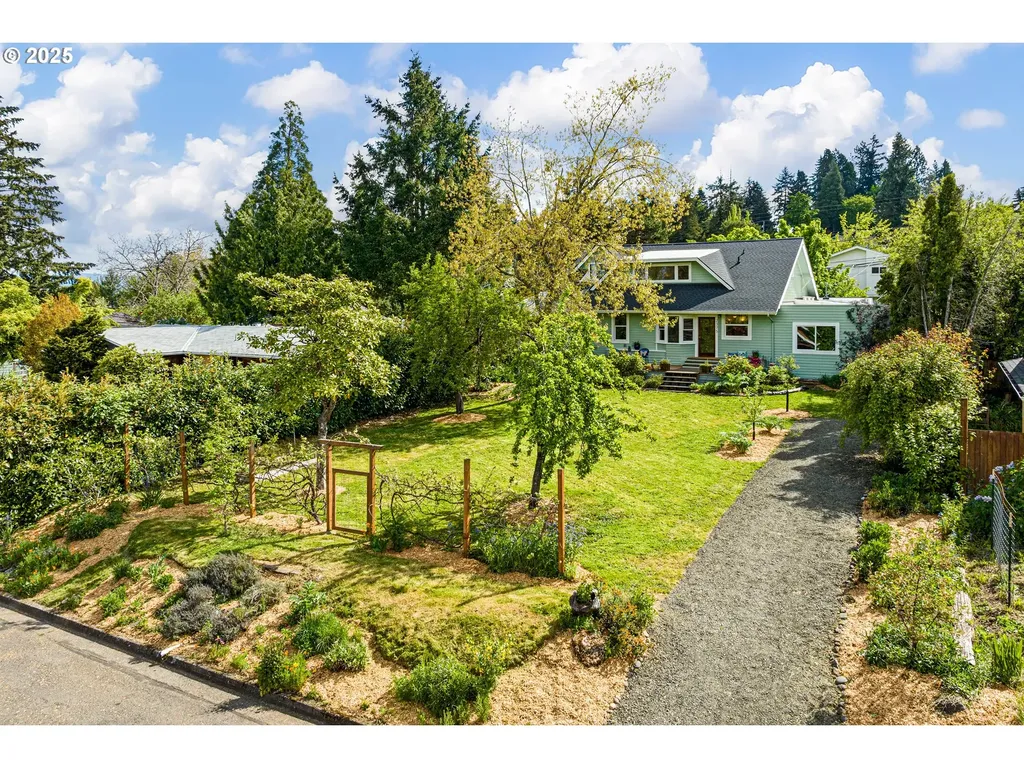 2375 Madison Street Eugene OR 97405