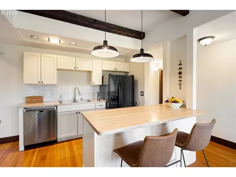 2375 Madison Street Eugene OR 97405