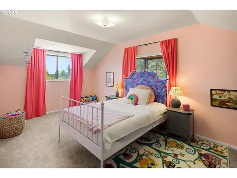 2375 Madison Street Eugene OR 97405