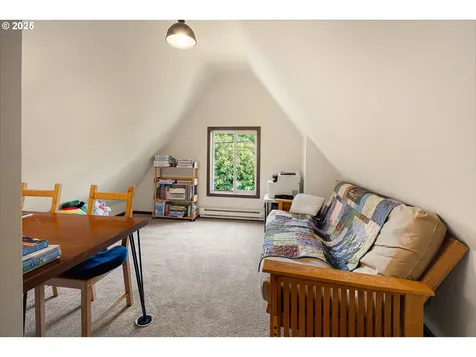 2375 Madison Street Eugene OR 97405