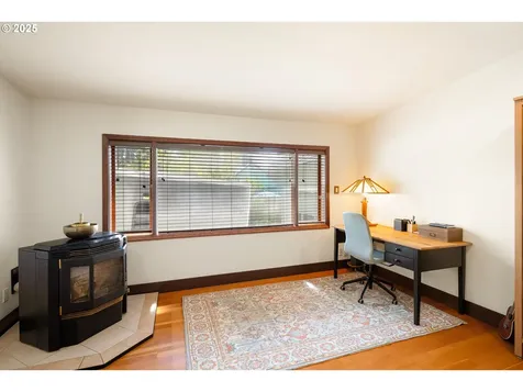 2375 Madison Street Eugene OR 97405