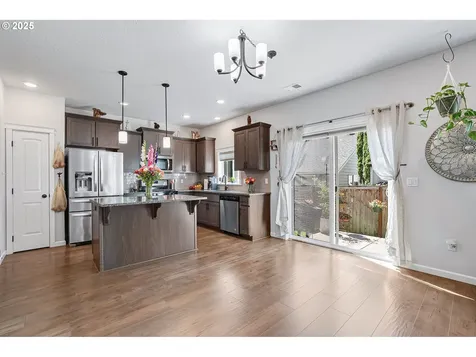 1005 S Nectarine Street Cornelius OR 97113