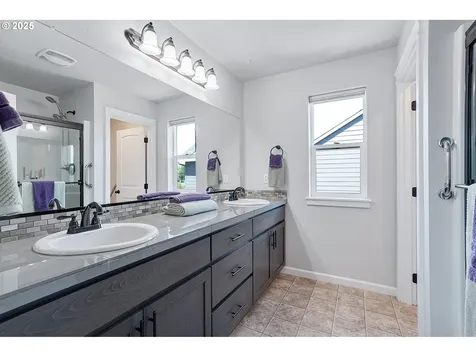 1005 S Nectarine Street Cornelius OR 97113
