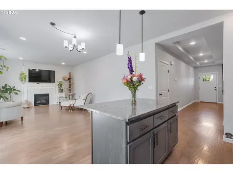 1005 S Nectarine Street Cornelius OR 97113