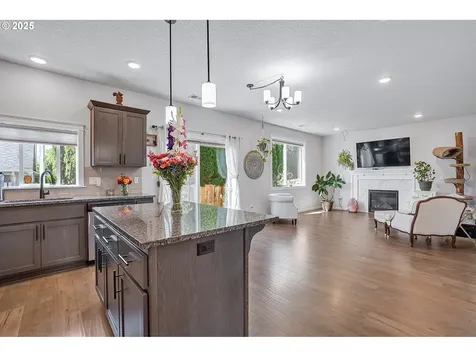 1005 S Nectarine Street Cornelius OR 97113