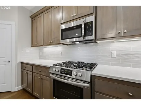 1821 NE 173rd Way Ridgefield WA 98642