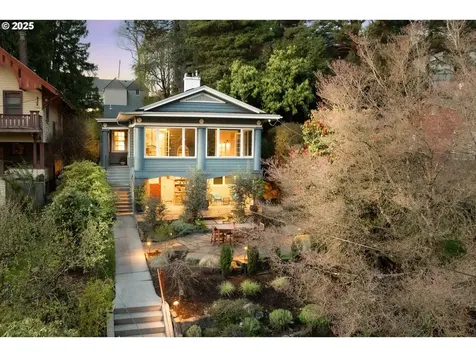 6501 SE Morrison Street Portland OR 97215