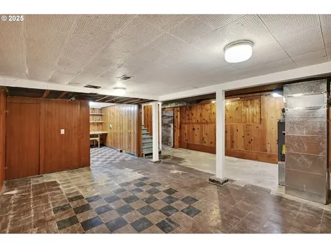 7737 SE 17th Avenue Portland OR 97202