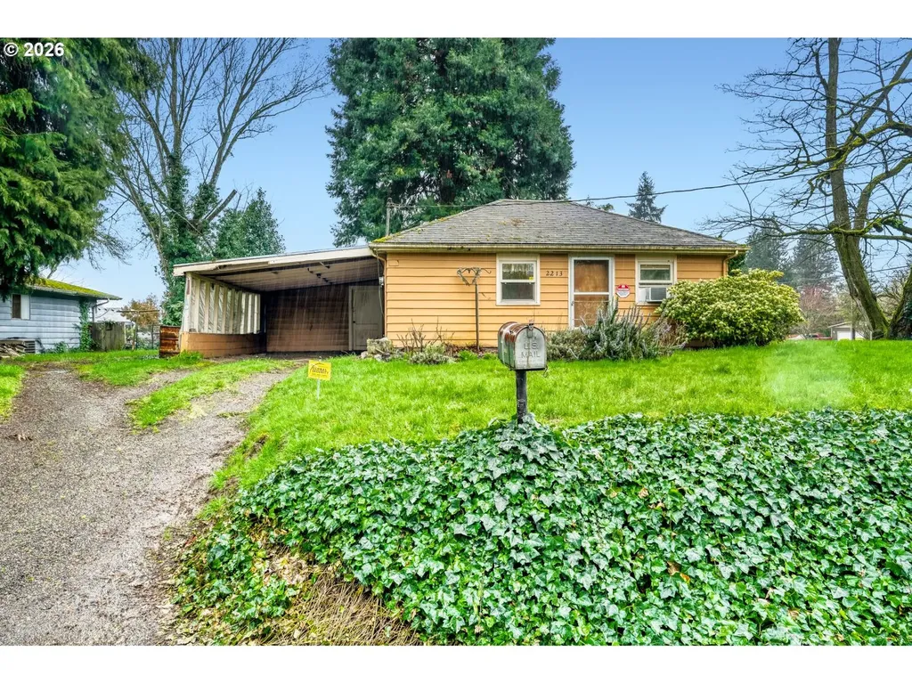 2213 NE 51st Street Vancouver WA 98663