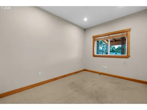 88644 Highway 101 Gearhart OR 97138