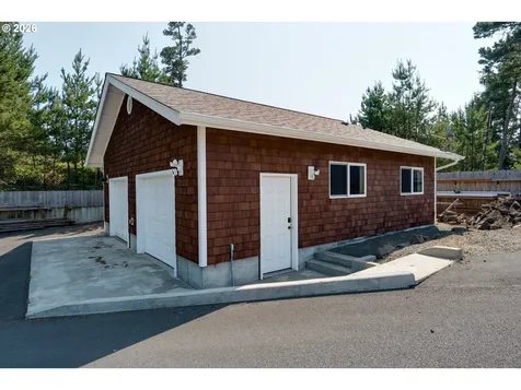 88644 Highway 101 Gearhart OR 97138