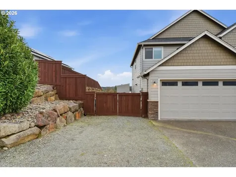 2300 E 6th Street La Center WA 98629
