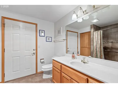 761 Madison Court Central Point OR 97502