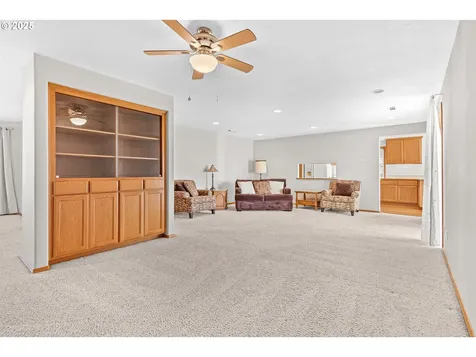 761 Madison Court Central Point OR 97502