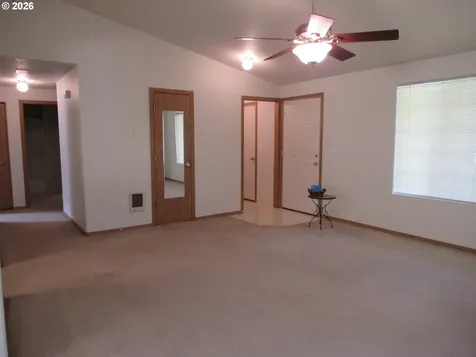 8347 NE 54th Street Vancouver WA 98662
