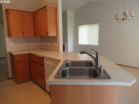 8347 NE 54th Street Vancouver WA 98662