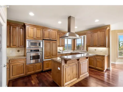 1735 NW 40th Avenue Camas WA 98607