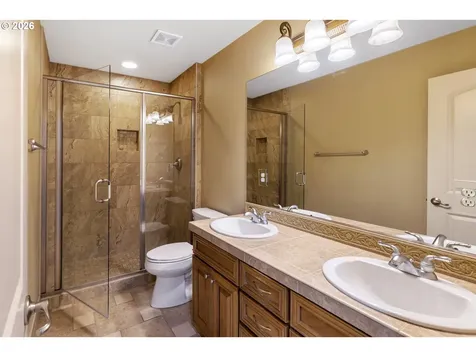 1735 NW 40th Avenue Camas WA 98607