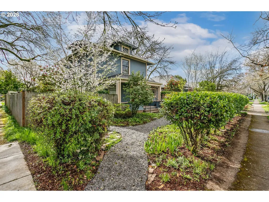 710 W 11th Avenue Eugene OR 97402
