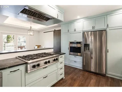 710 W 11th Avenue Eugene OR 97402