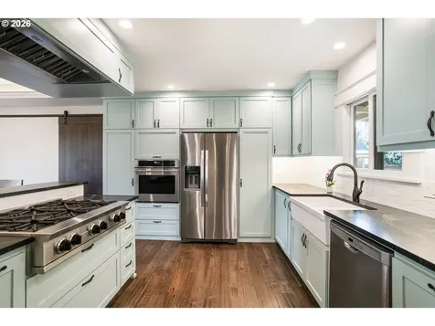710 W 11th Avenue Eugene OR 97402