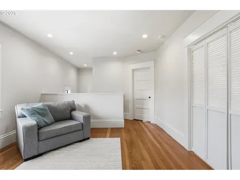 710 W 11th Avenue Eugene OR 97402