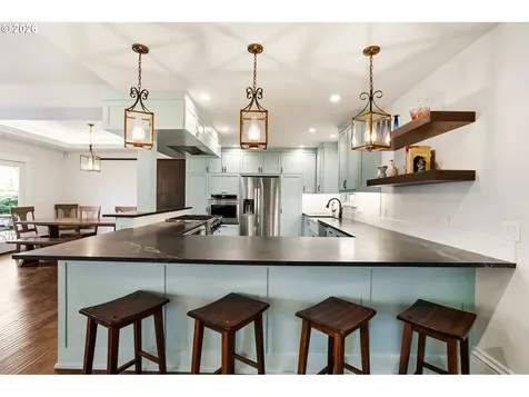 710 W 11th Avenue Eugene OR 97402