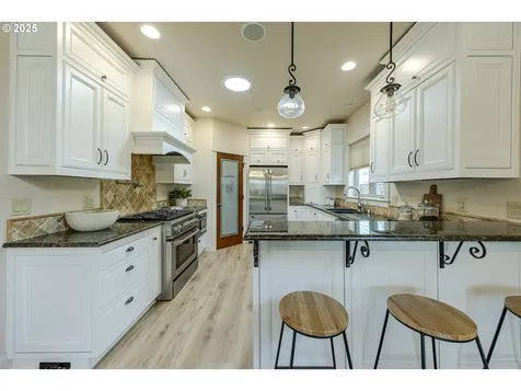 3515 Walton Lane Eugene OR 97408