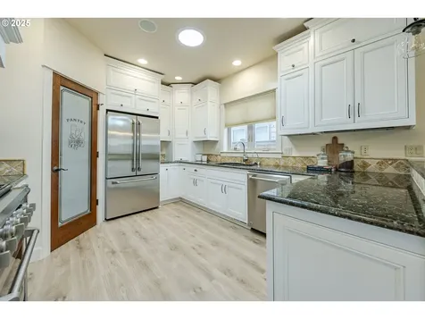 3515 Walton Lane Eugene OR 97408