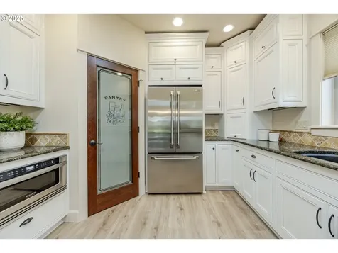 3515 Walton Lane Eugene OR 97408