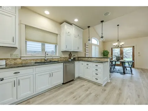 3515 Walton Lane Eugene OR 97408