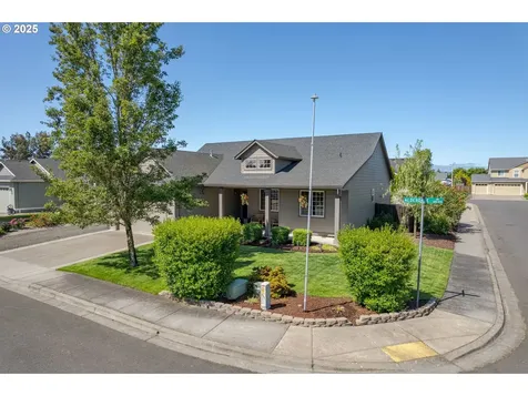 1281 Alderdale Drive Junction City OR 97448