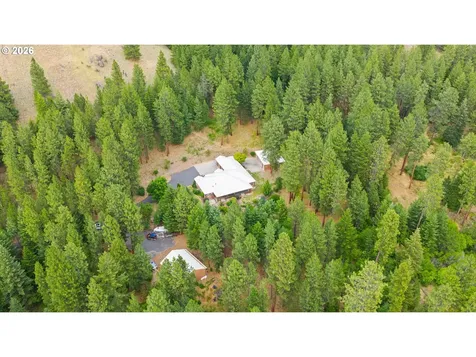 1135 N Touchet Dayton WA 99328