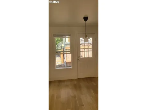 3954 N Borthwick Avenue Portland OR 97227