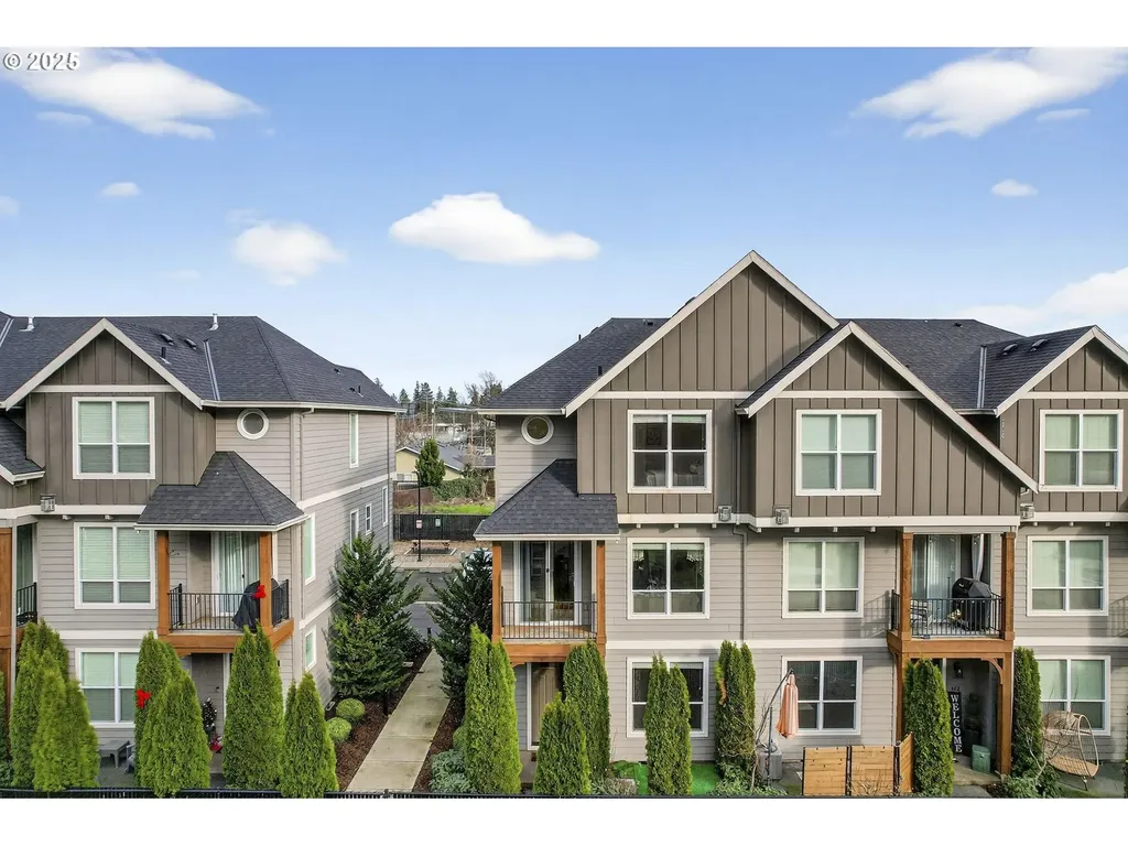 464 NE 3rd Avenue Canby OR 97013